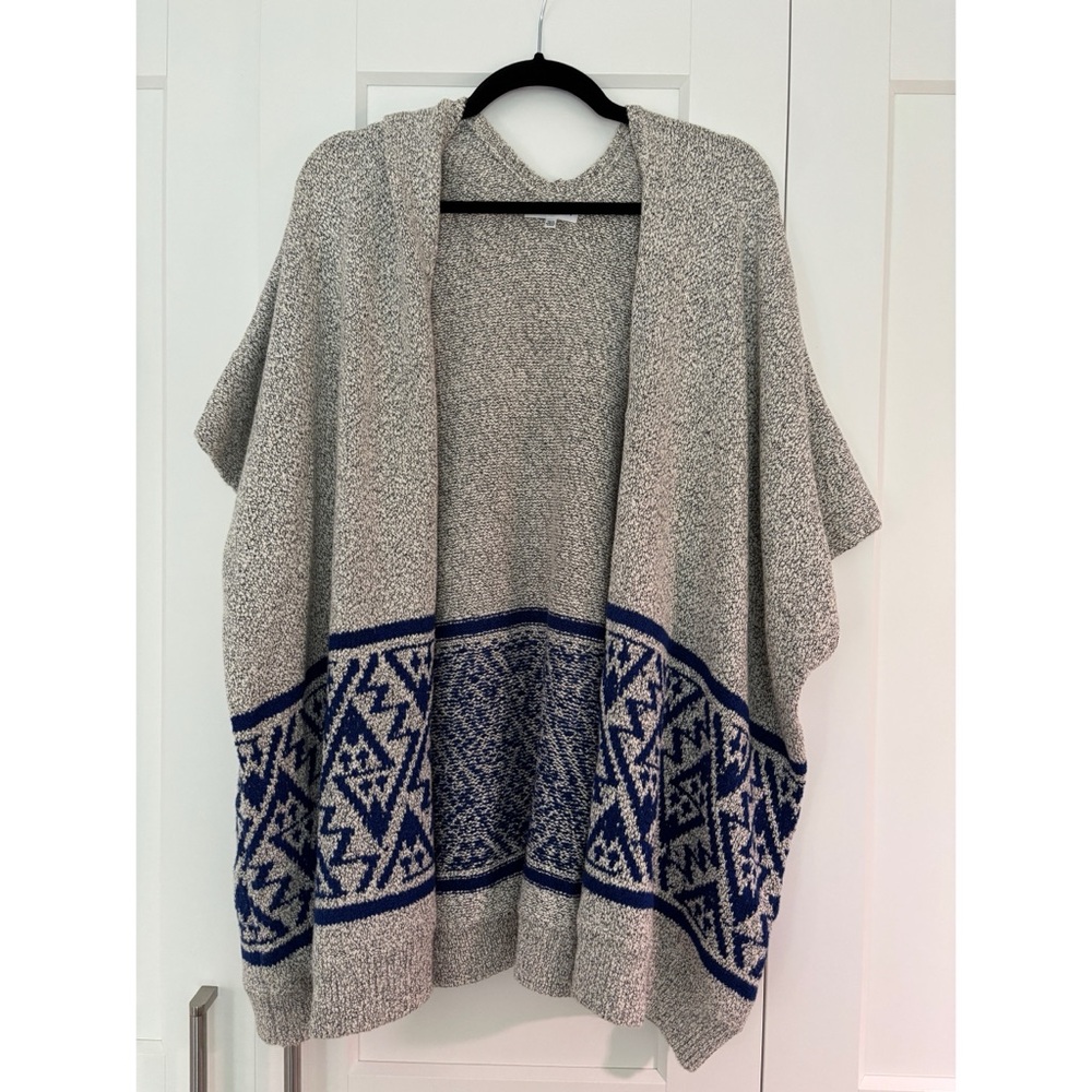 Gray and Blue Patterned Women's Cardigan